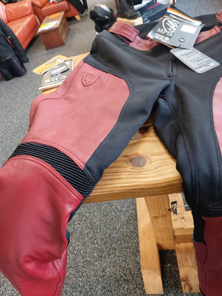 MotoGirl Fiona Leather Pants Red
